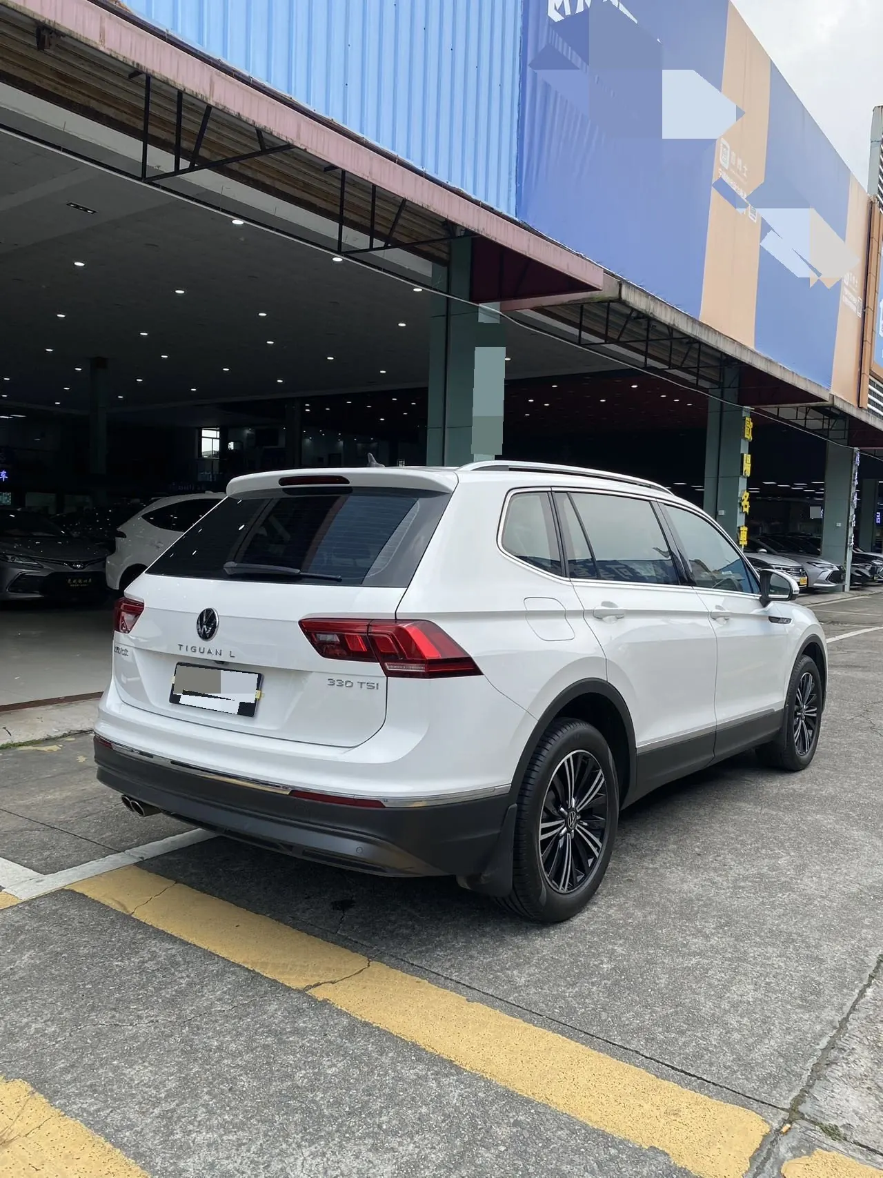 Volkswagen 2021 Tiguan L 2.0TSI 330TSI Two-Drive Smart Edition Automatic Gear 12