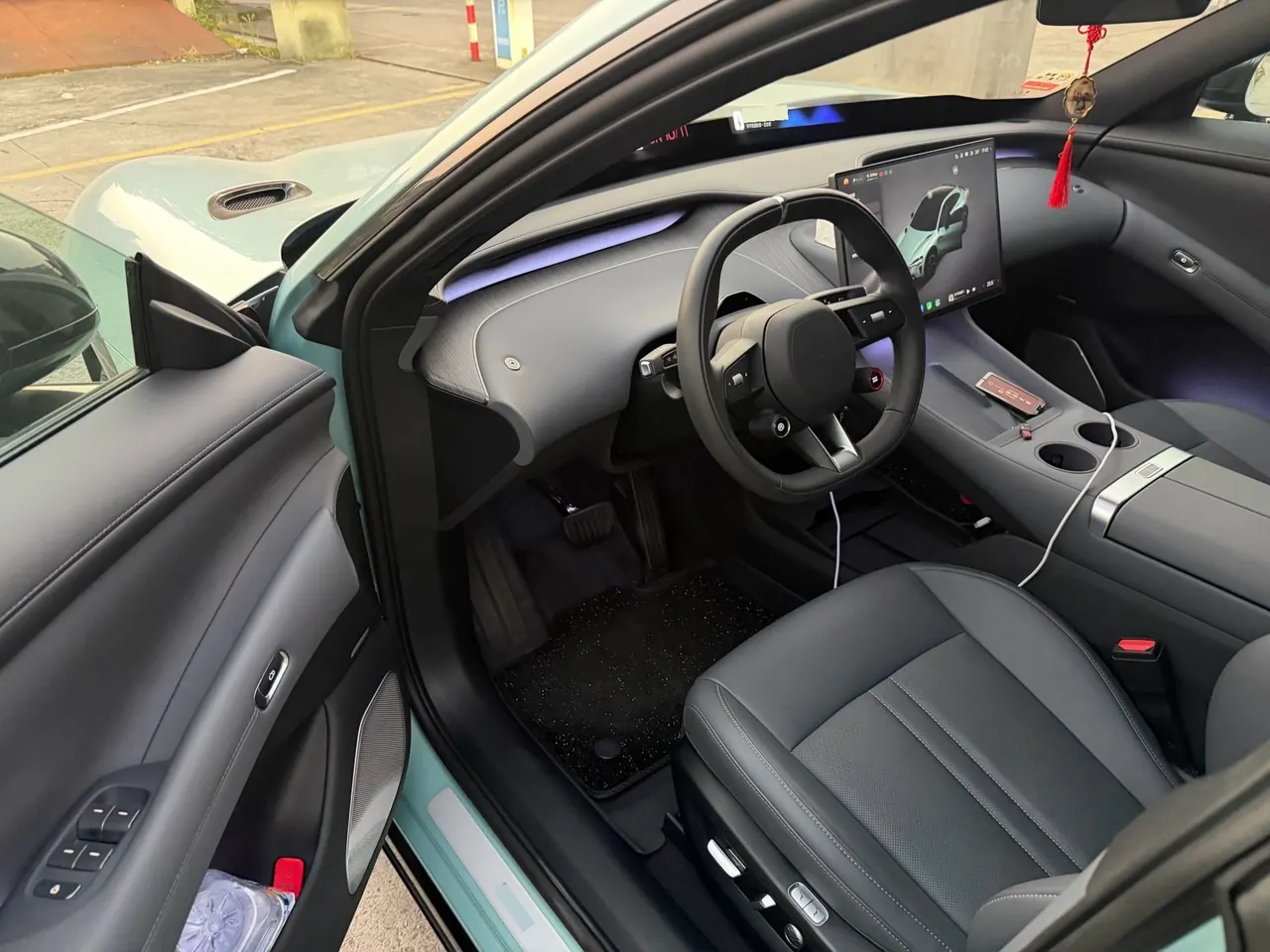 MI 2025 YU7 Long Endurance Rear Drive Automatic Gear 4