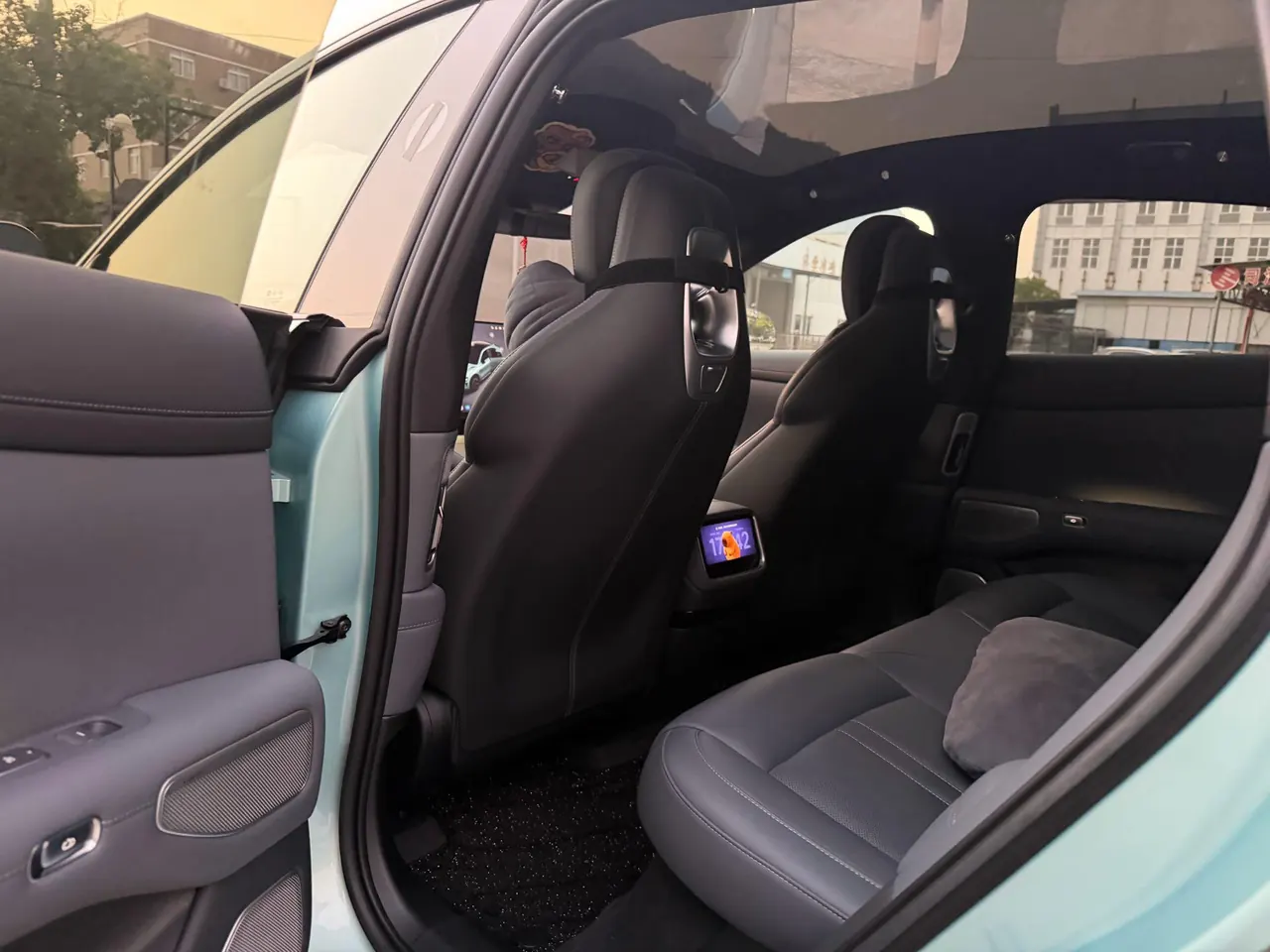 MI 2025 YU7 Long Endurance Rear Drive Automatic Gear 5
