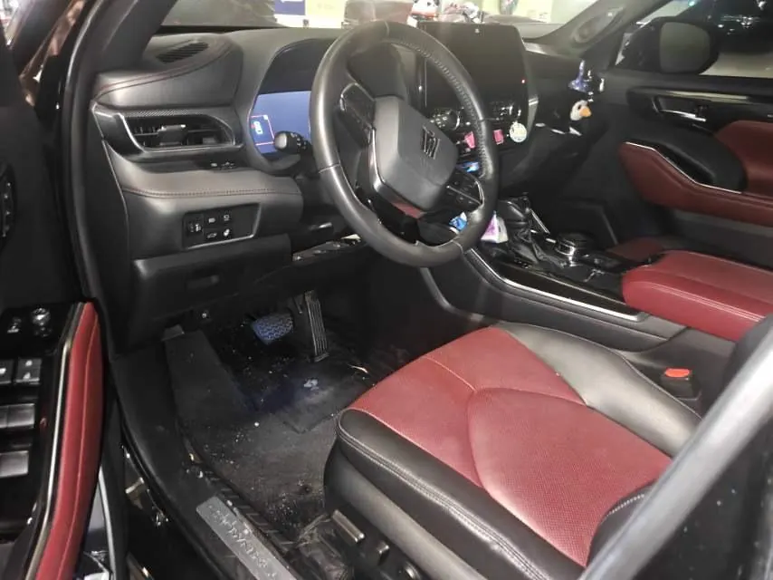 Toyota 2022 Crown Land Release 2.5 Stepless Four-wheel Drive Flagship Automatic Gear 4