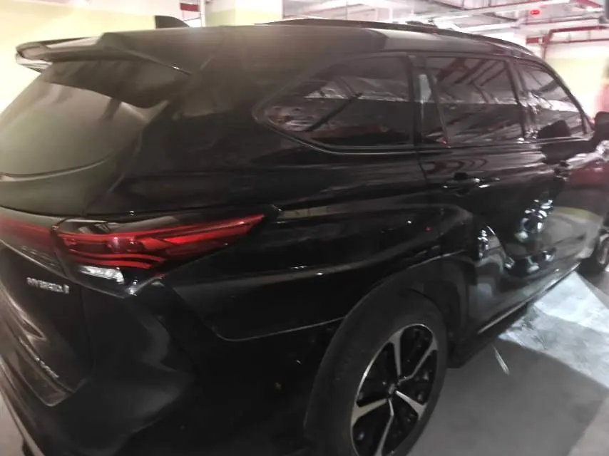 Toyota 2022 Crown Land Release 2.5 Stepless Four-wheel Drive Flagship Automatic Gear 5