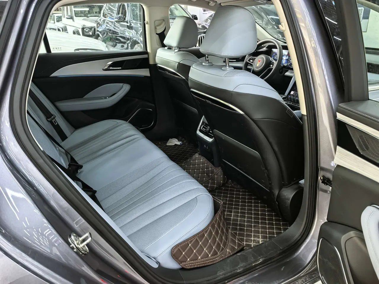 HongQi 2025 H5 PHEV 1.5T 170 Super Hybrid Automatic Gear 9