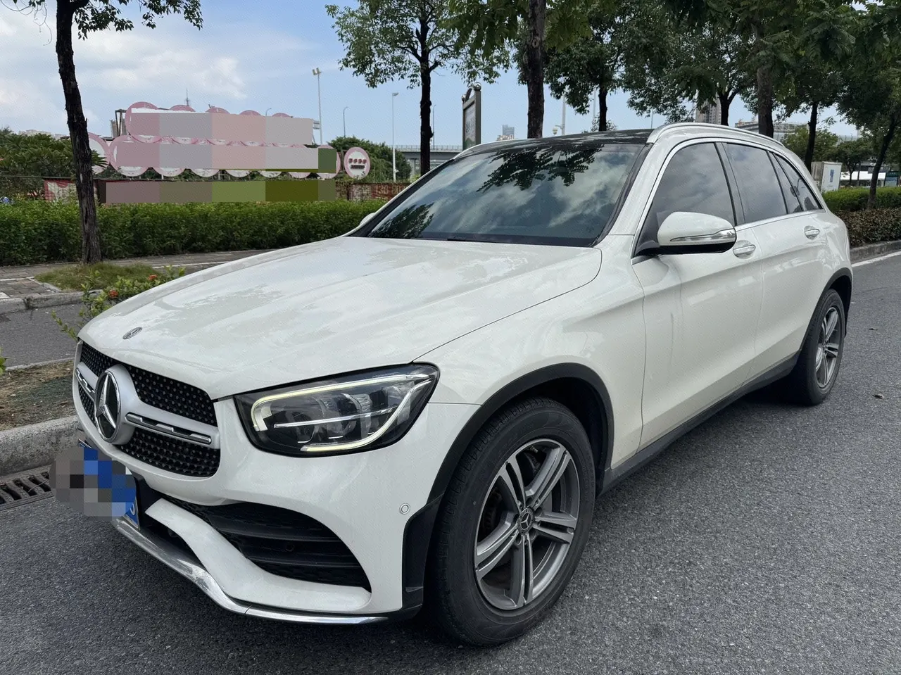 Open image lightbox: Mercedes Benz 2020 GLC 260 L 4MATIC 2.0T Dynamic (Modified) Automatic Gear