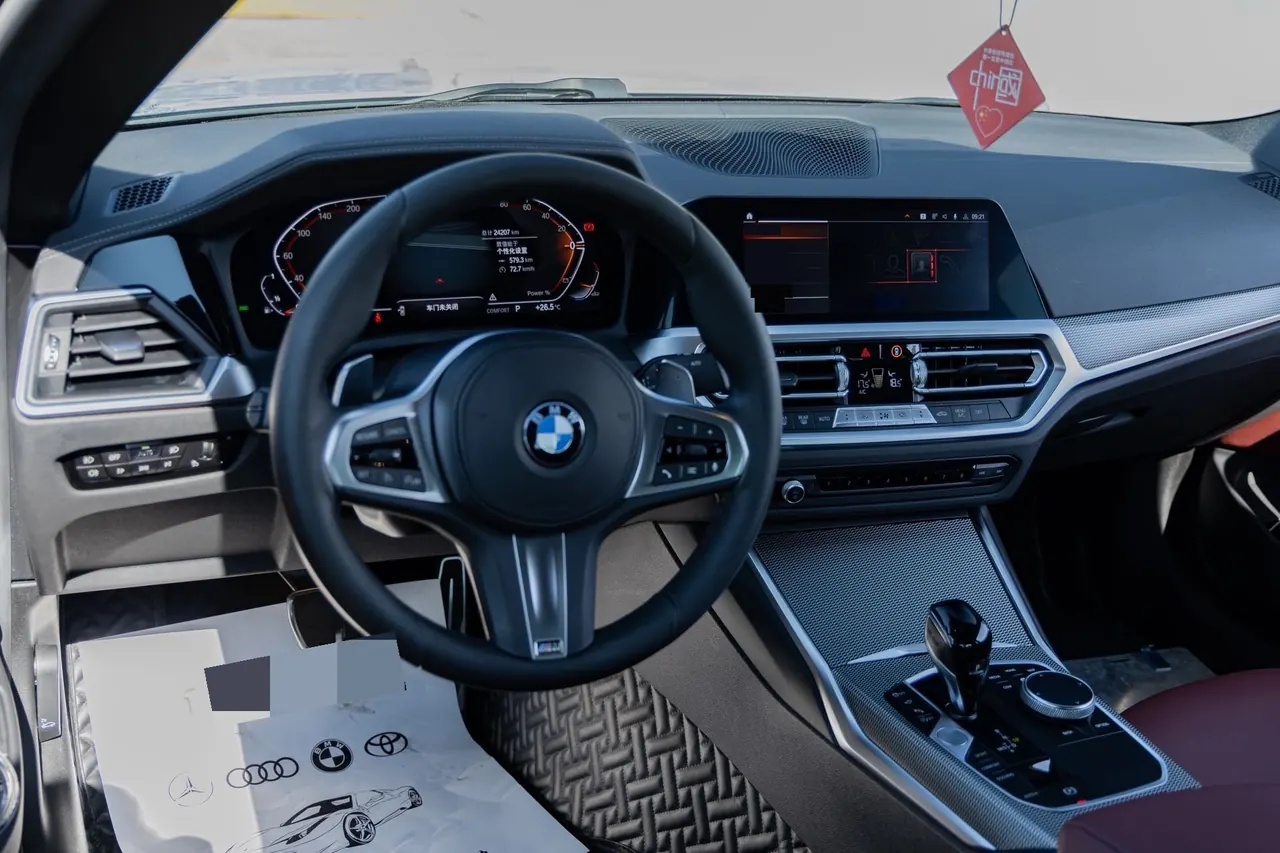 BMW 4 Series (Imported) 2022 425i Coupe 2.0T M Sports Obsidian Night Suit Automatic Gear 6