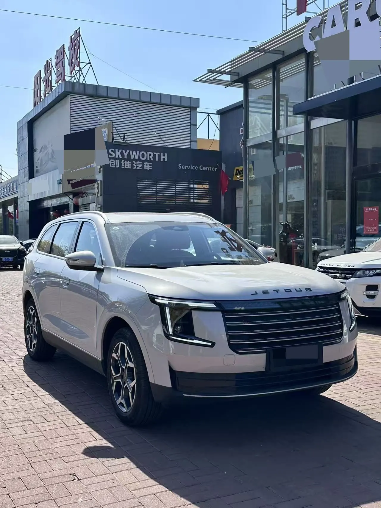 Jetour 2025 X70L 1.5TD luxury 5 automatic gear 3