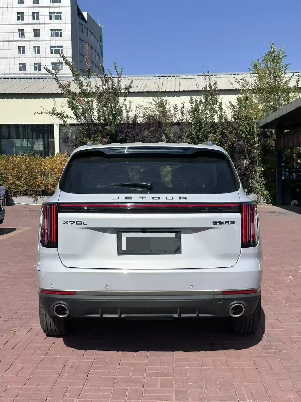 Jetour 2025 X70L 1.5TD luxury 5 automatic gear 8