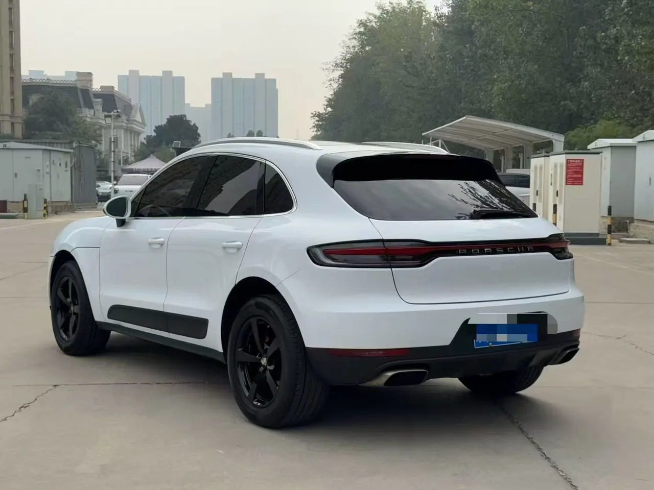 Porsche Macan (Imported) 2020 Macan 2.0T Automatic Gear 5