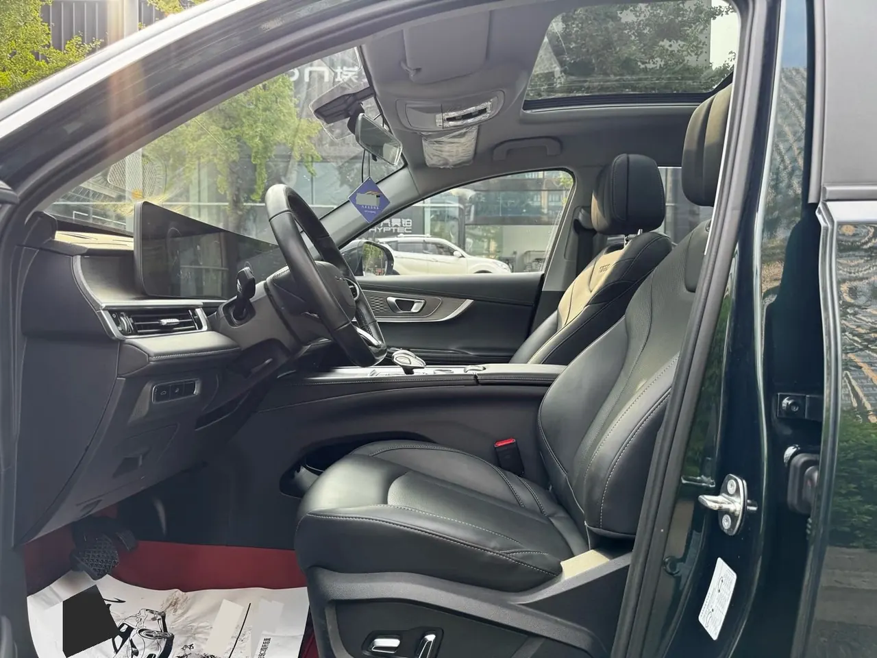 Chery 2022 Ruihu 8 PRO 1.6T 290T Two-Drive Sky Edition 7-seat Automatic Gear 6
