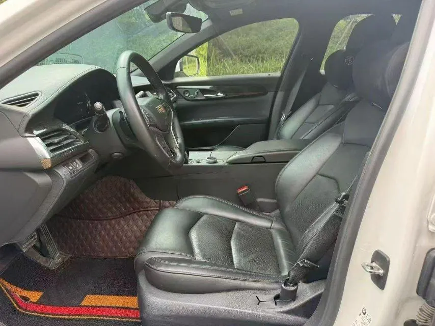 Cadillac 2020 CT6 2.0T 28T luxury automatic gear 4