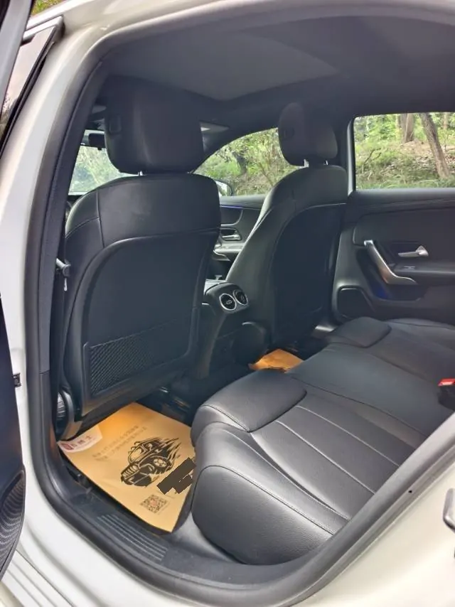Mercedes Benz Class A 2022 A 200 L 1.3T Dynamic Automatic 6