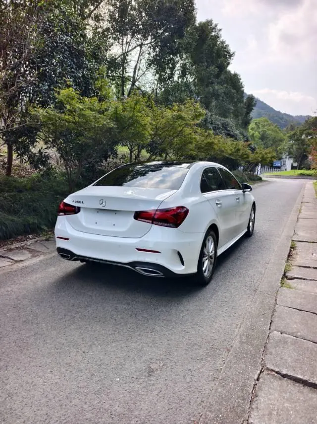 Mercedes Benz Class A 2022 A 200 L 1.3T Dynamic Automatic 8