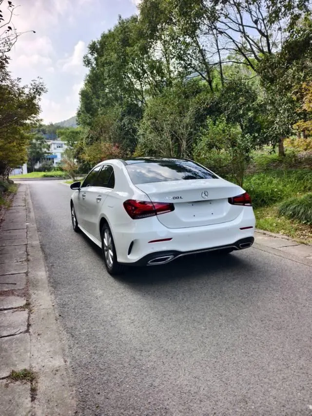 Mercedes Benz Class A 2022 A 200 L 1.3T Dynamic Automatic 9