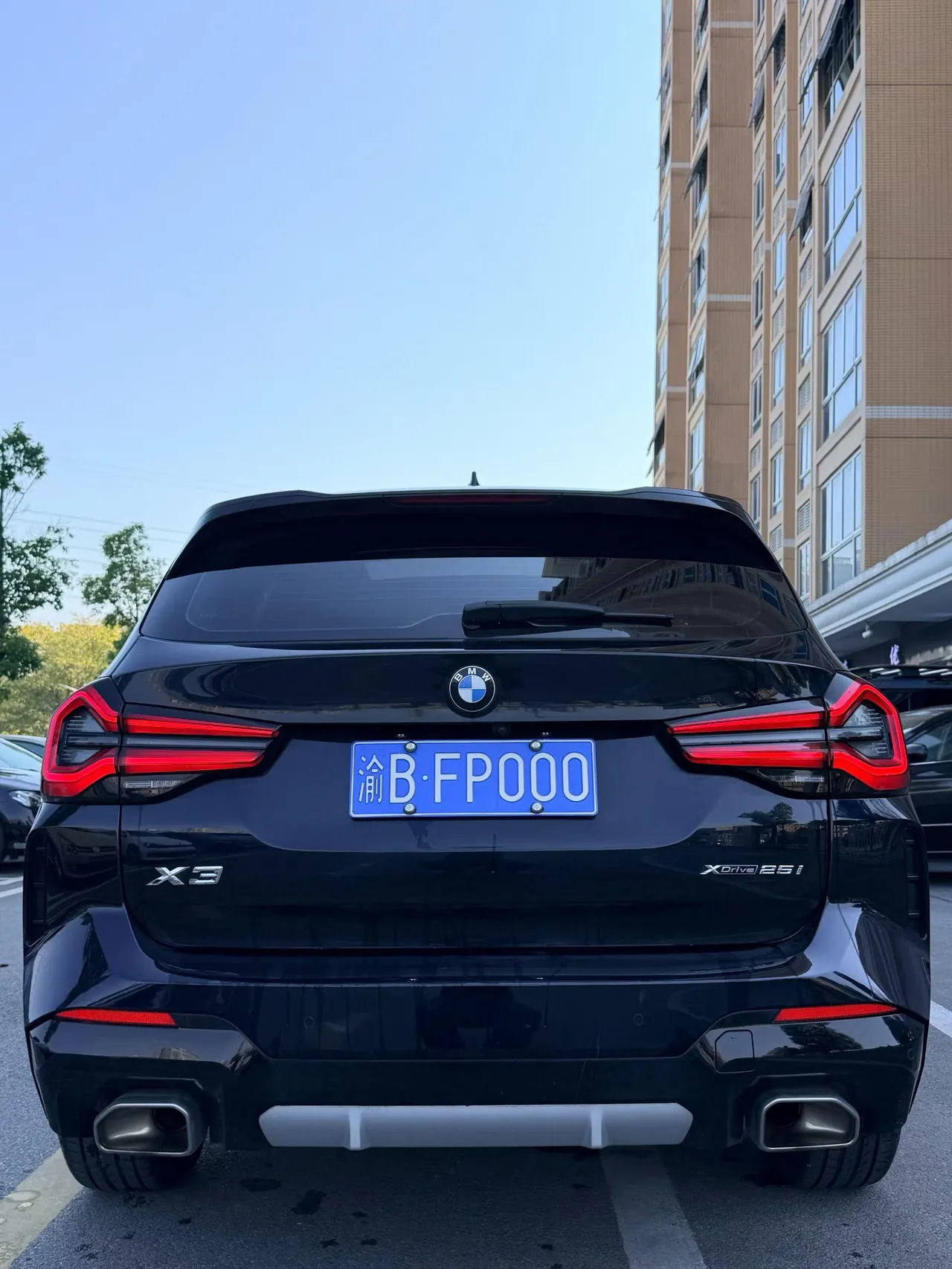 BMW 2022 X3 xDrive25i 2.0T M sports suit automatic gear 3