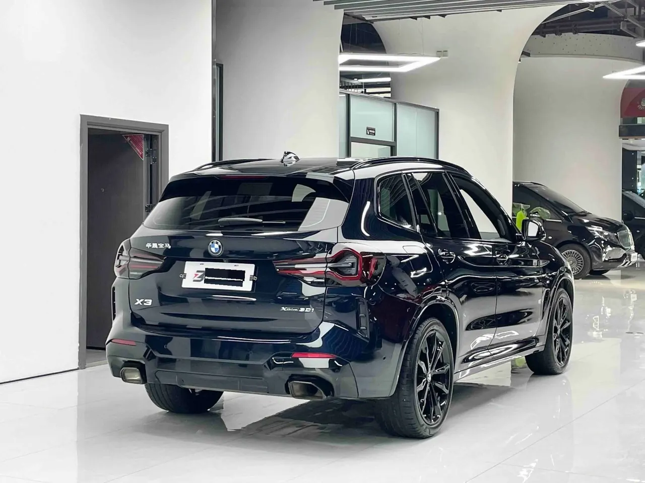 BMW 2022 X3 xDrive30i 2.0T exclusive M obsidian night set (modified 2) automatic gear 9