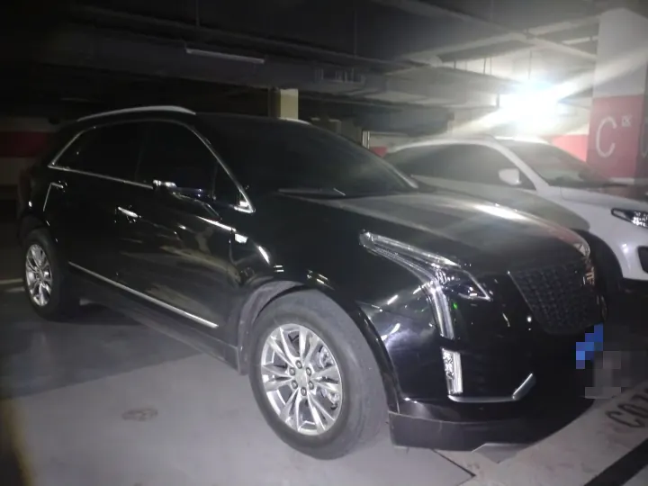 Cadillac 2023 XT5 48V 2.0T Two-Drive Fashion Automatic Gear 9