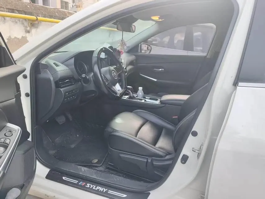 Nissan 2022 Sylphy 1.6 Stepless XL Smart Edition Automatic Gear 3