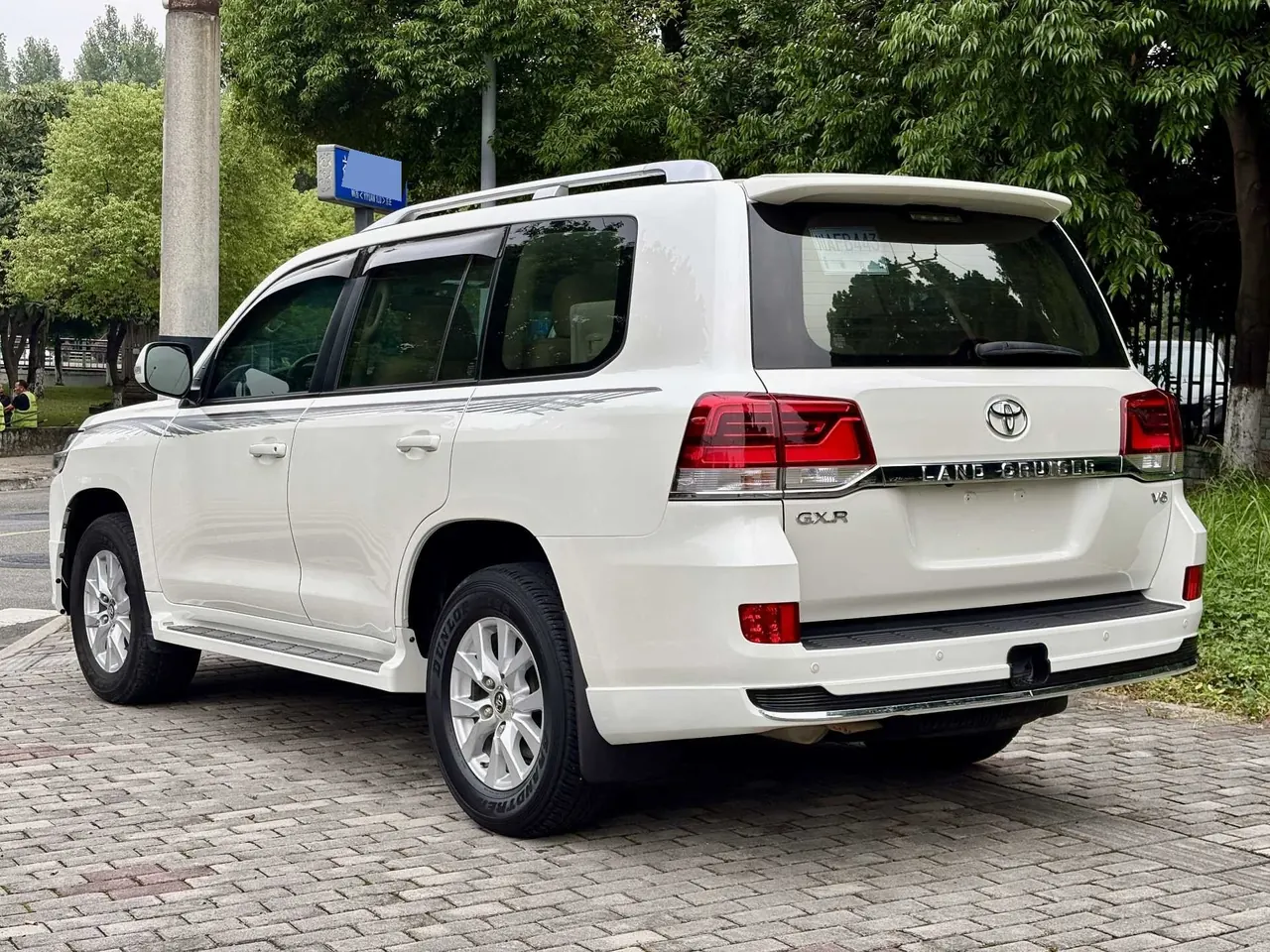 Toyota Land Cruiser (Imported) 2020 Land Cruiser 4.0 Middle East Manual 6