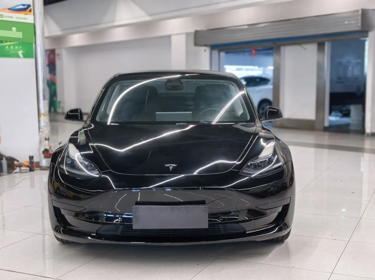 Tesla 2022 Model 3 rear-wheel drive version of automatic transmission 3