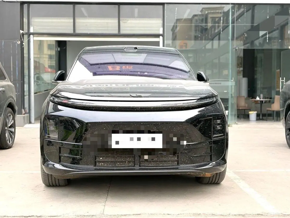 Li 2025 L6 Max Intelligent Rejuvenation New Edition Automatic Gear 3
