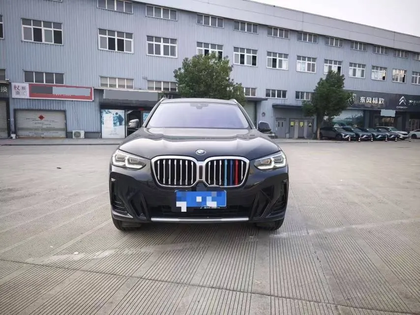 BMW 2023 X3 xDrive25i 2.0T M sports suit automatic gear 3