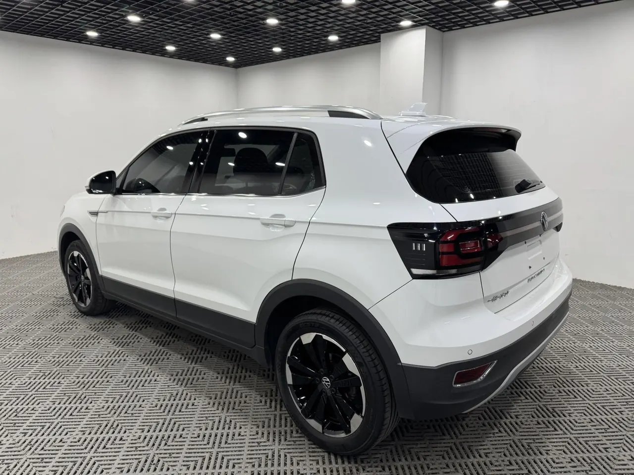 Volkswagen 2021 Shadow Exploration 1.5 Yue Zhi Lian Edition Automatic Gear 9