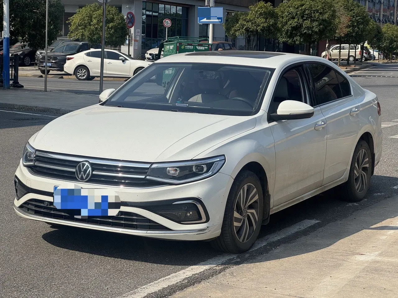 Volkswagen 2023 Bora 1.2TSI 200TSI Yuexing Edition Automatic Gear - View 1