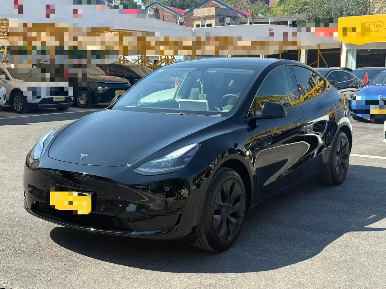 Открыть галерею: Tesla 2023 Model Y rear-wheel drive version automatic transmission