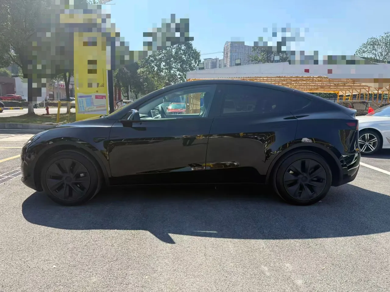 Tesla 2023 Model Y rear-wheel drive version automatic transmission 9