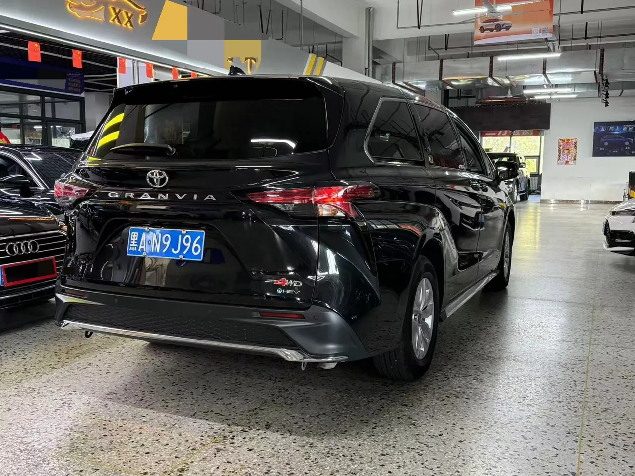 Toyota 2024 Grevia HYBRID 2.5 Stepless Comfort Edition Automatic Transmission 2