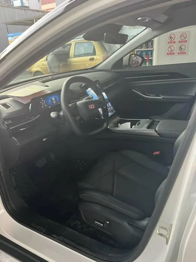 Geely Galaxy 2024 L6 1.5T 125km Creative Edition Automatic Gear 5
