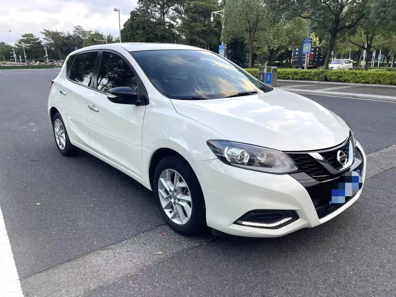 Nissan 2021 Tiida 1.6 Stepless Smart Edition Automatic Gear 2