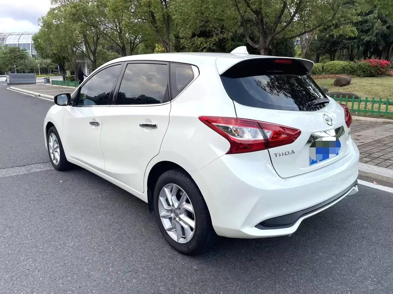 Nissan 2021 Tiida 1.6 Stepless Smart Edition Automatic Gear 9