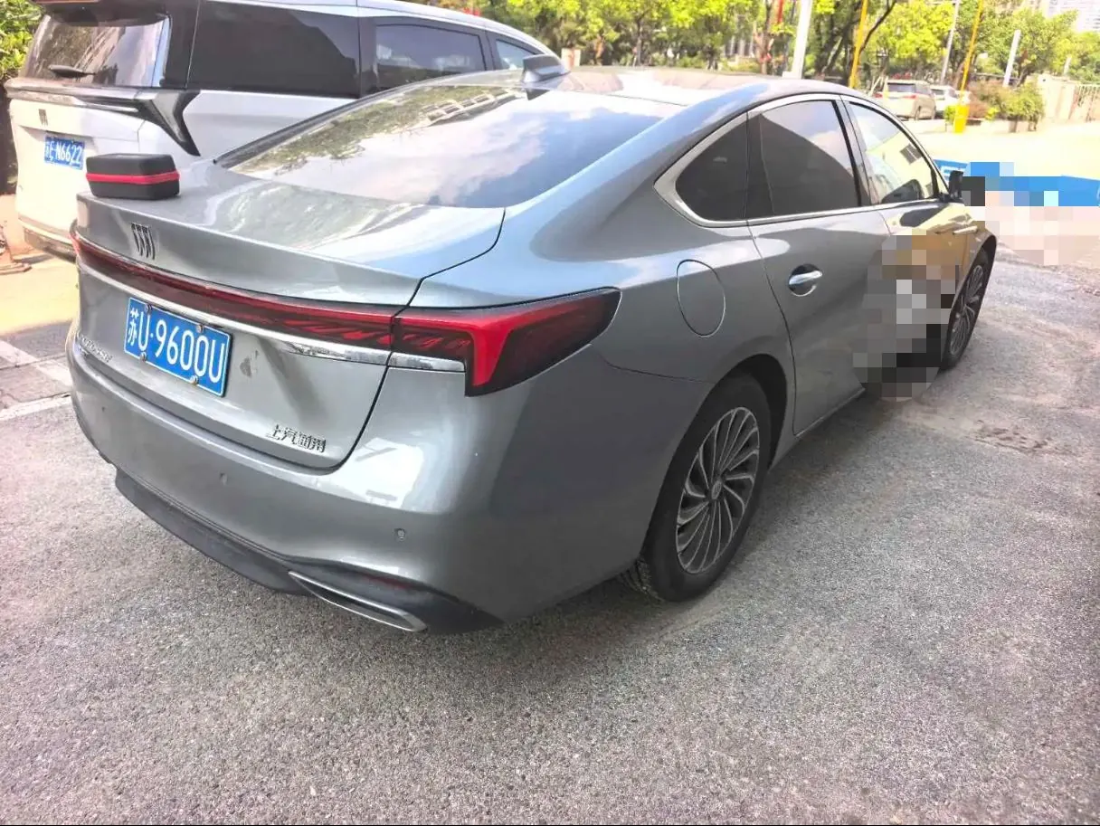Buick 2023 LaCrosse 48V 2.0T 28T More Premium Edition Automatic Gear 5