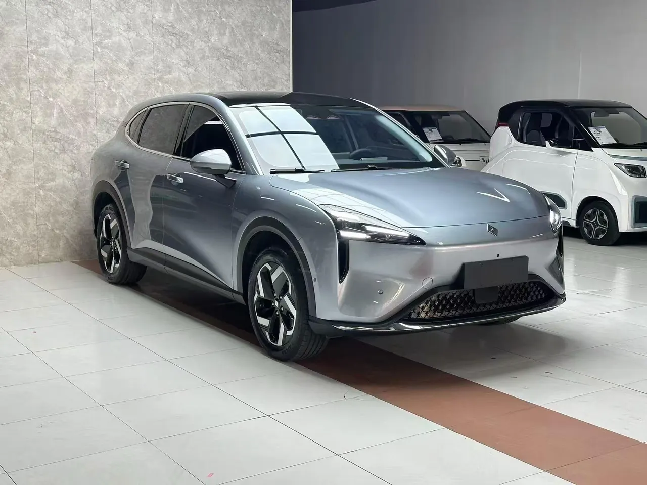 BaoJun 2024 Cloud Sea 500km Pure Electric Edition Automatic Gear 2