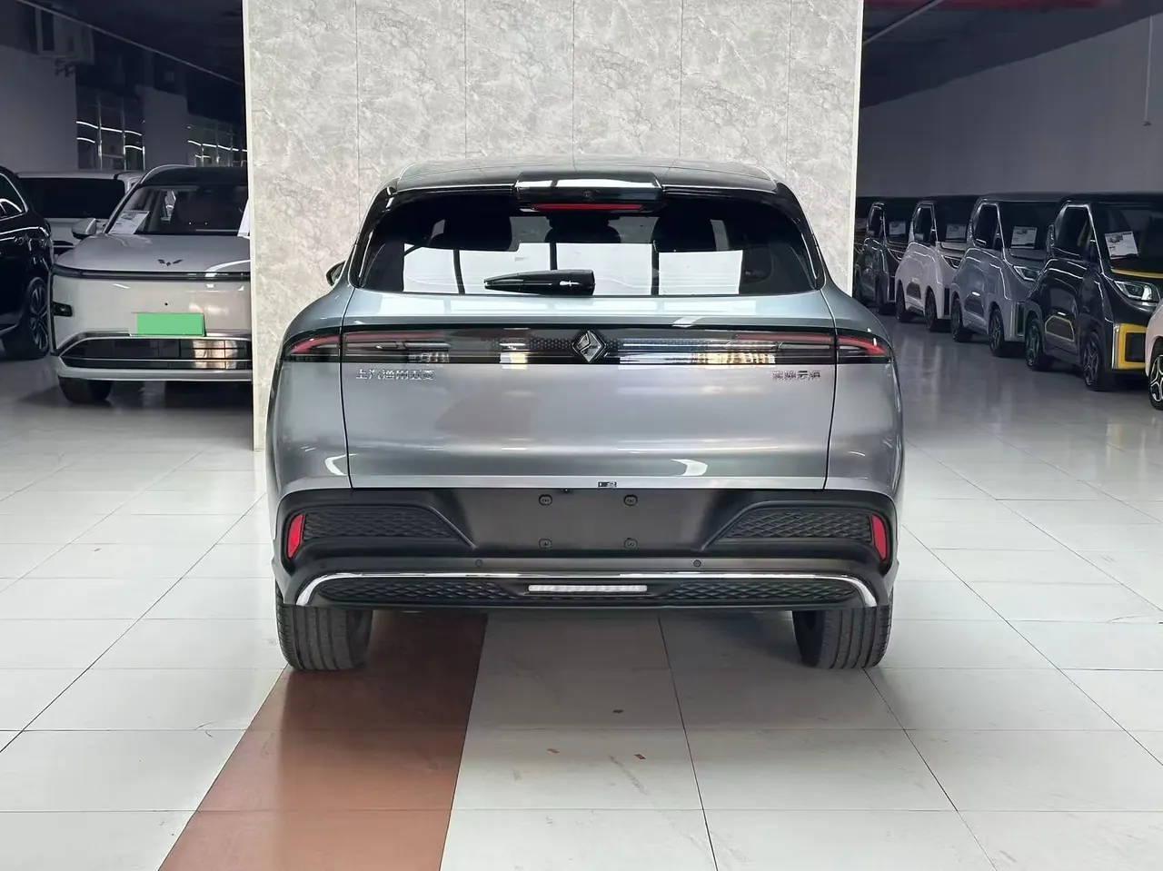 BaoJun 2024 Cloud Sea 500km Pure Electric Edition Automatic Gear 8