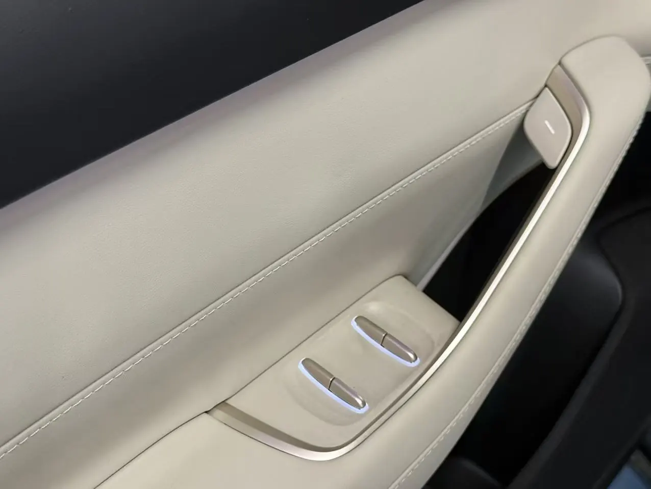 NIO 2023 ES6 75kWh automatic gear 10