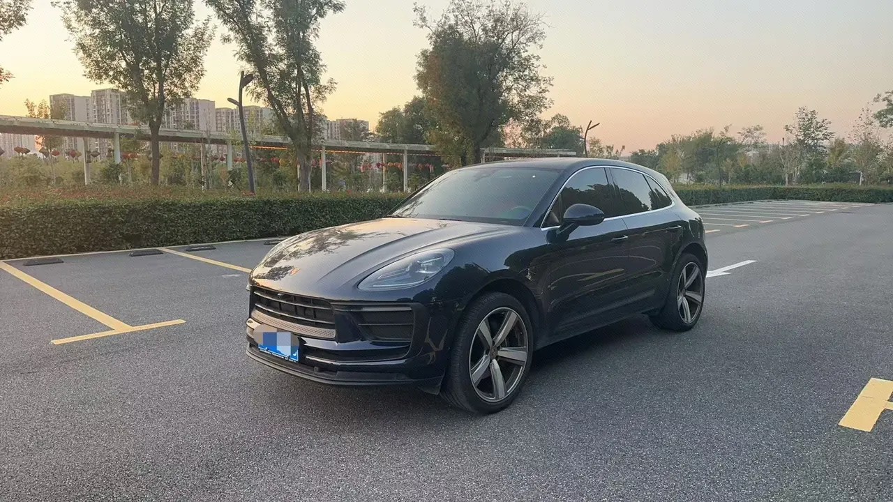 Open image lightbox: Porsche Macan (Imported) 2023 Macan 2.0T Automatic Gear