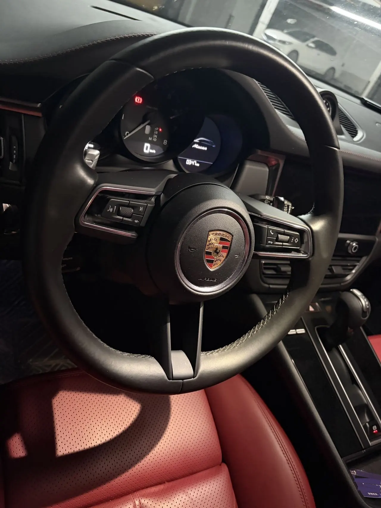 Porsche Macan (Imported) 2023 Macan 2.0T Automatic Gear 6