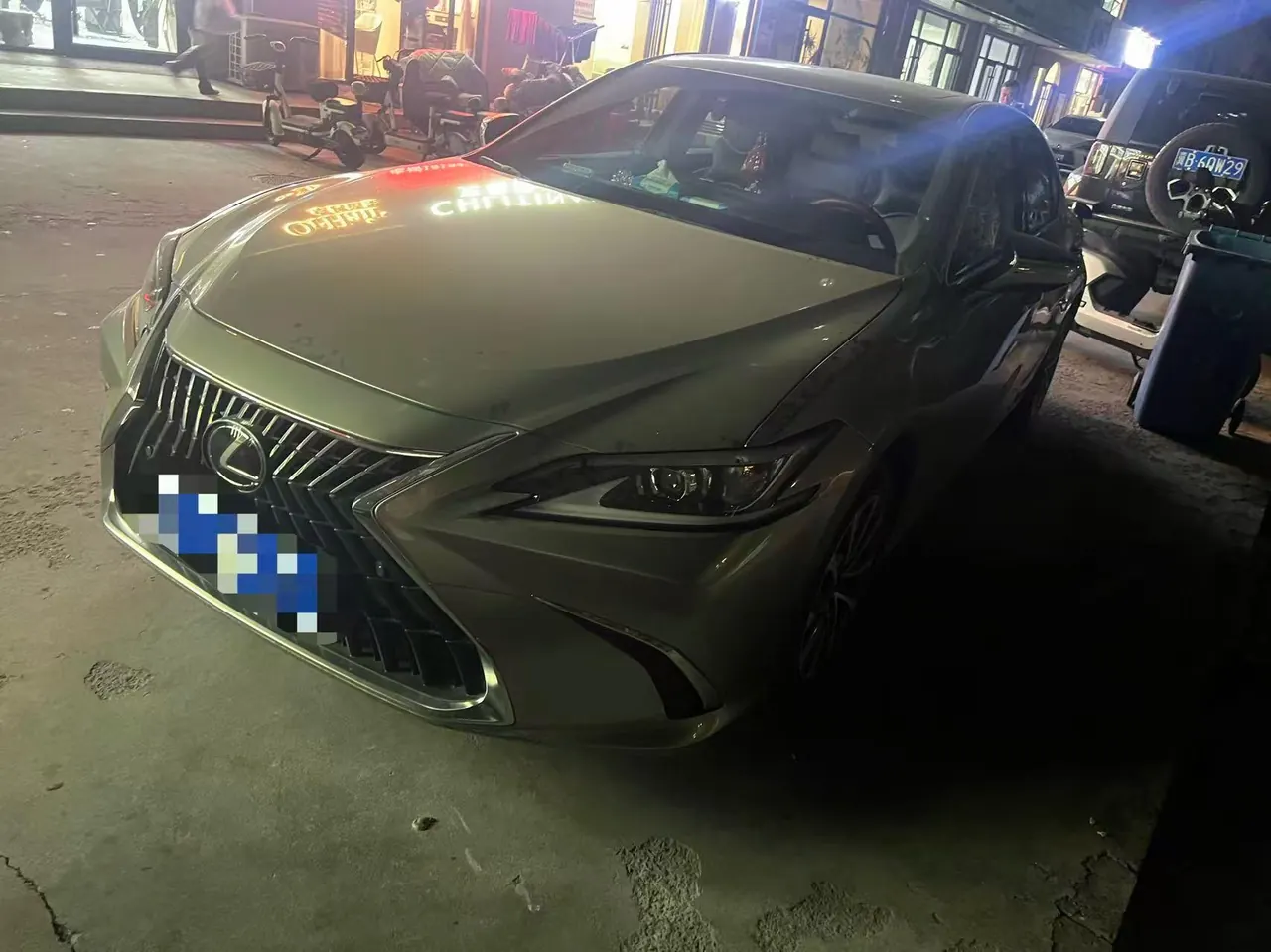 Lexus ES (Imported) 2023 ES200 2.0 Stepless Premium Edition Automatic Gear 2