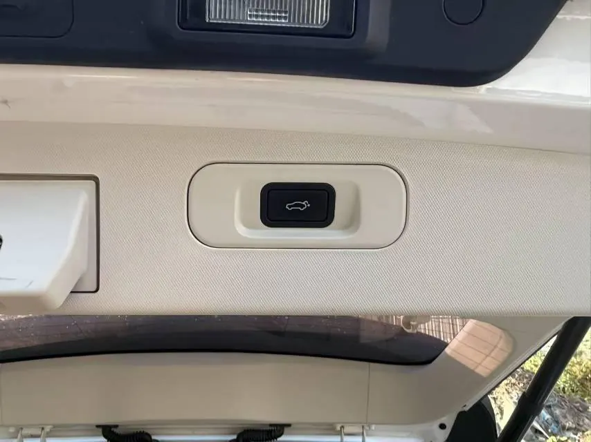Geely 2023 icon 1.5TD protagonist automatic gear 7