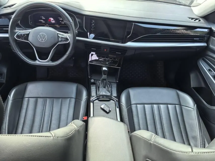 Volkswagen 2023 Passat 2.0TSI 330TSI Elite Edition Automatic 5