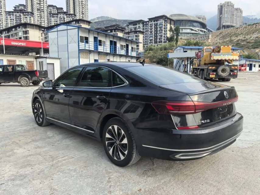 Volkswagen 2023 Passat 2.0TSI 330TSI Elite Edition Automatic 9