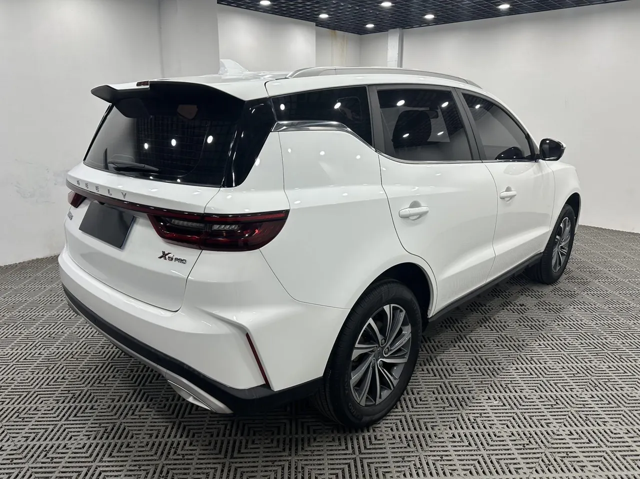 Geely Vision SUV(X6) 2021 Vision X6 Pro 1.4T Premium Automatic 9