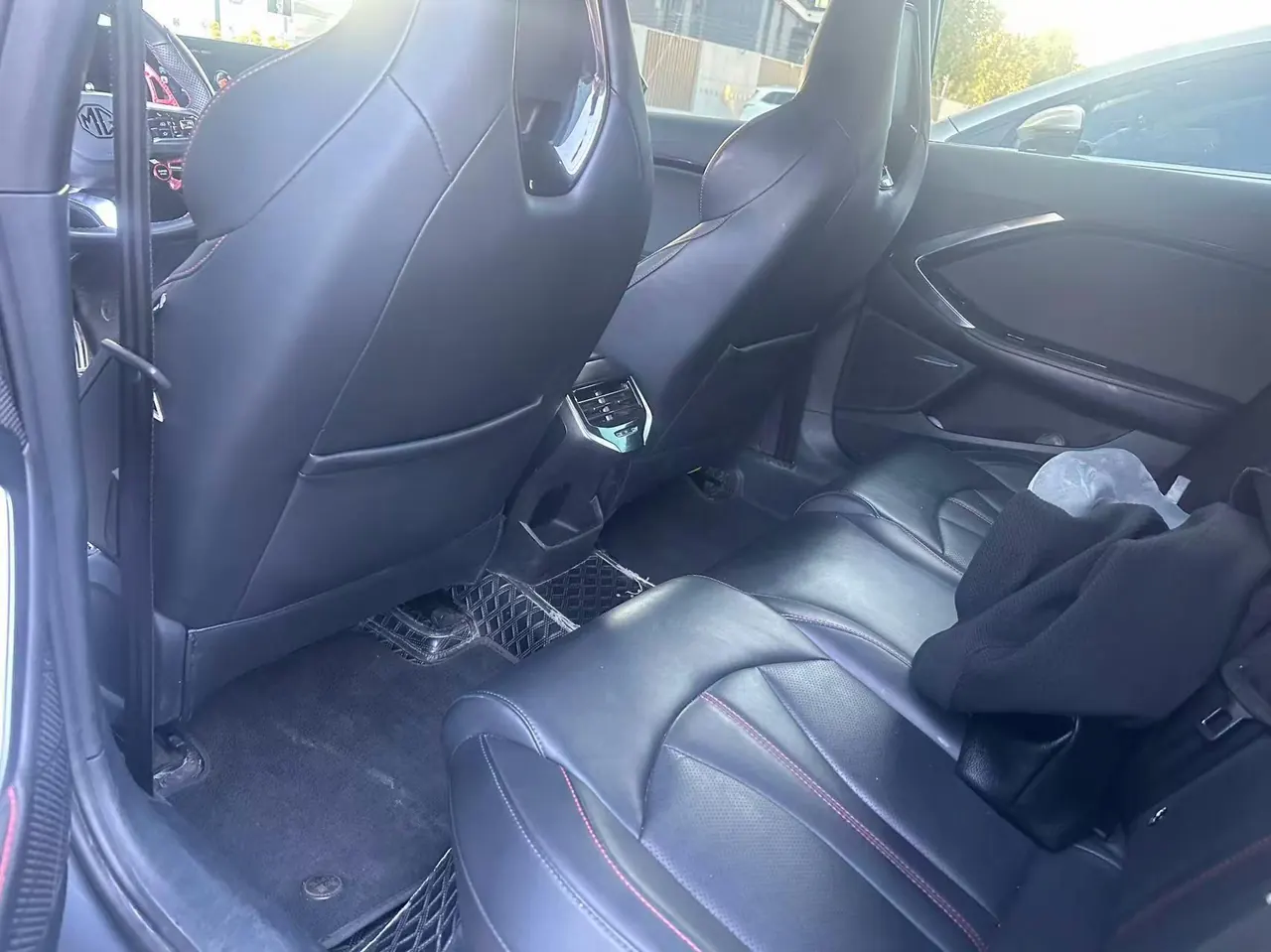 MG 2023 MG7 1.5T to US Deluxe Edition Automatic Gear 4