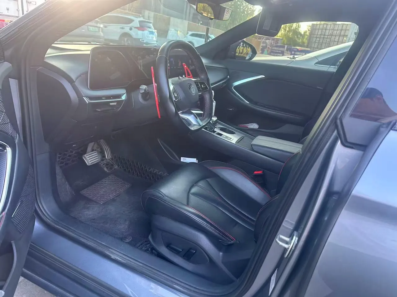 MG 2023 MG7 1.5T to US Deluxe Edition Automatic Gear 5