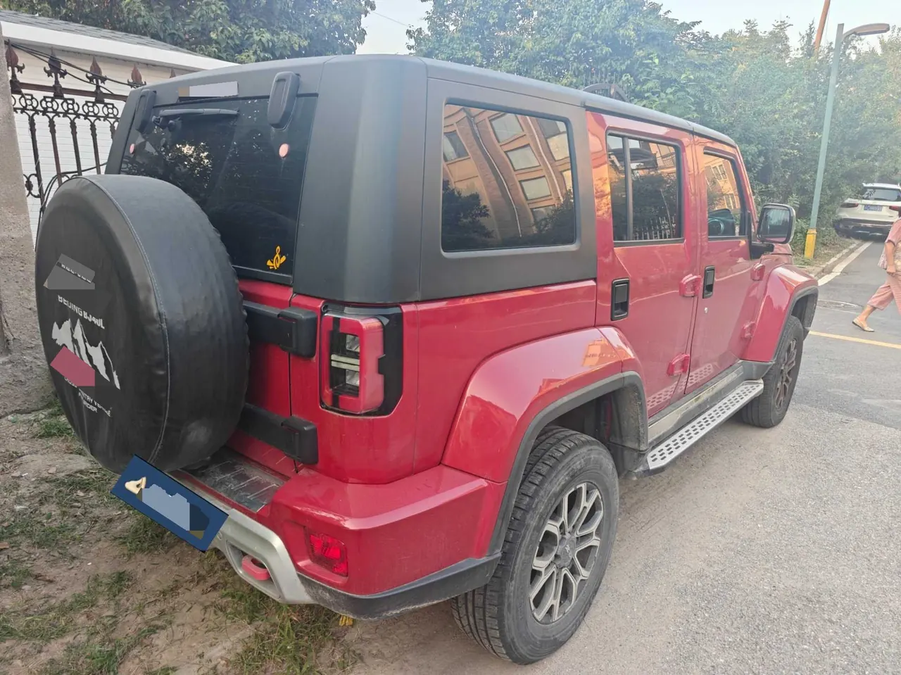 Beijing 2020 BJ40 2.0T 4-wheel drive city hunter version chivalrous automatic gear 5