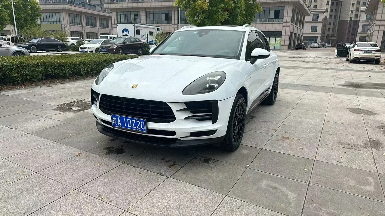 Open image lightbox: Porsche Macan (Imported) 2020 Macan 2.0T Automatic Gear