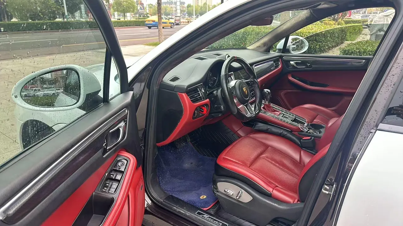 Porsche Macan (Imported) 2020 Macan 2.0T Automatic Gear 4