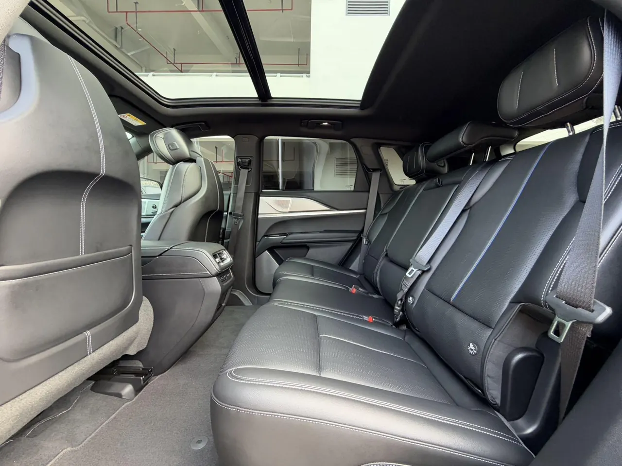 Cadillac 2026 XT5 48V 2.0T honorable automatic gear 5
