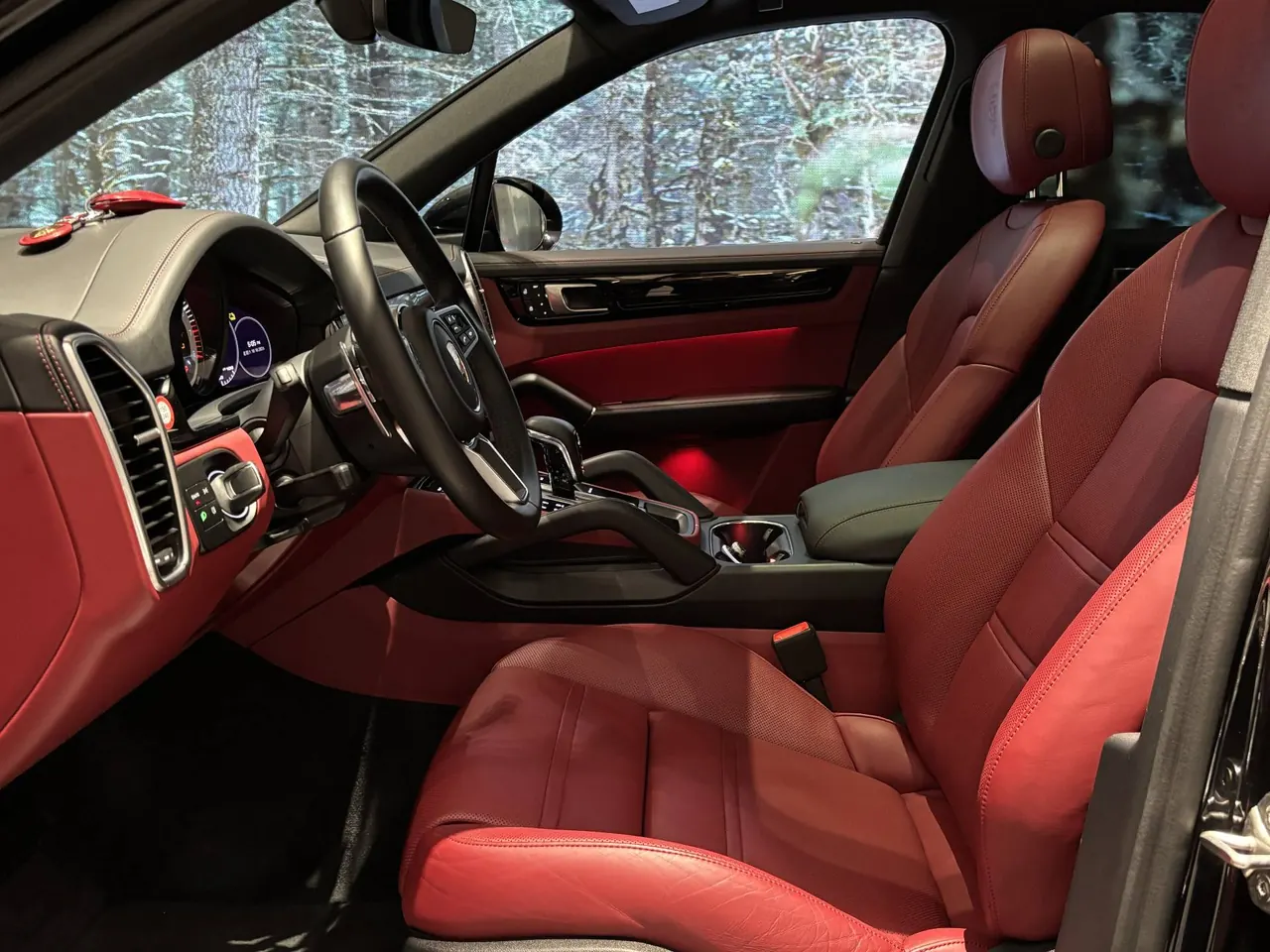 Porsche Cayenne New Energy (Imported) 2021 Cayenne Oil and Electric Hybrid 2.0T Automatic Gear 10